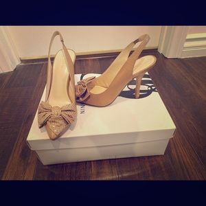 New never worn Nine West leather sling backs